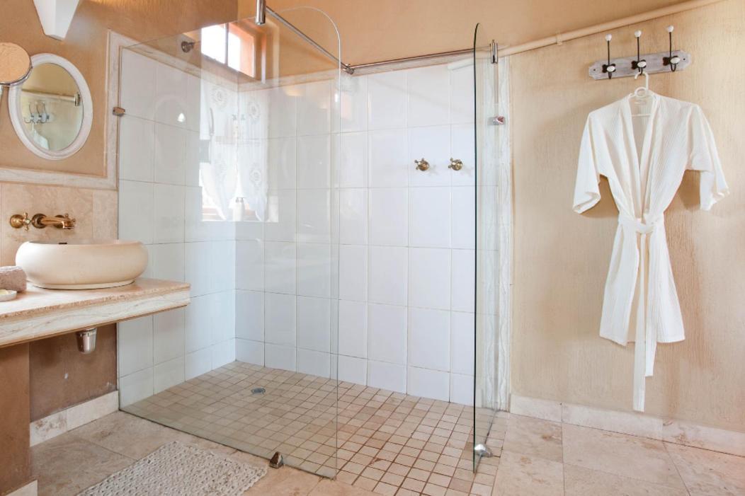 Bed and Breakfast Casa Mori House Stellenbosch Zimmer foto